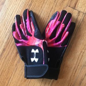 Under Armour Women's Softball Batting Gloves